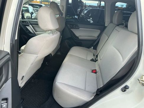 Used 2018 Subaru Forester 2.5i Premium AWD/4WD image 42
