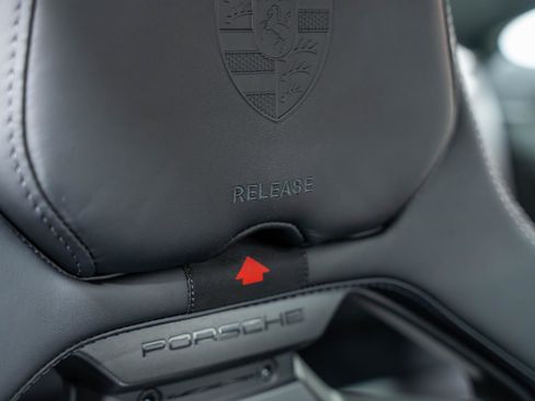 Used 2026 Porsche 911 GT3 image 98