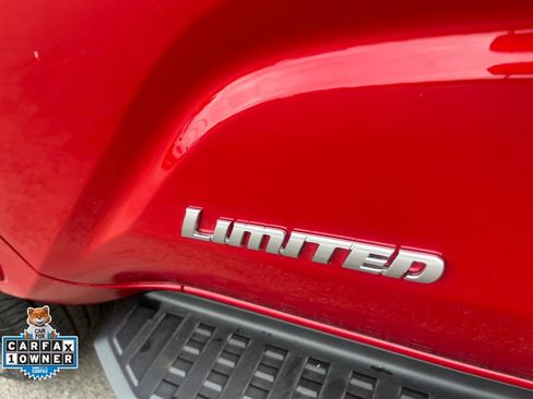 Used 2026 Toyota 4Runner Limited AWD/4WD image 33