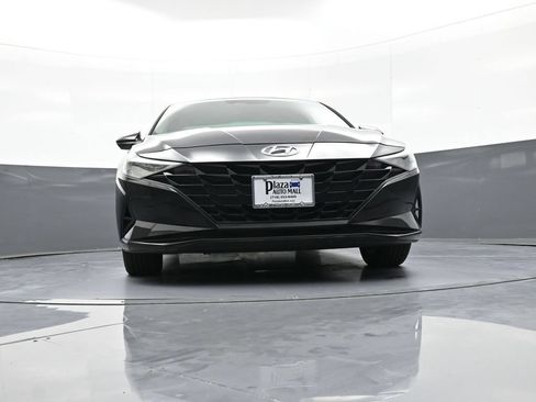 Certified 2023 Hyundai Elantra Blue FWD image 26