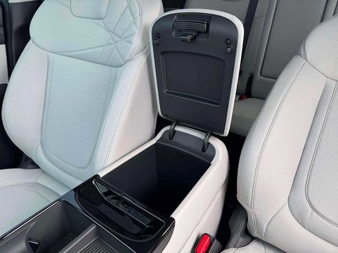 New 2026 Hyundai Tucson SEL AWD/4WD image 18