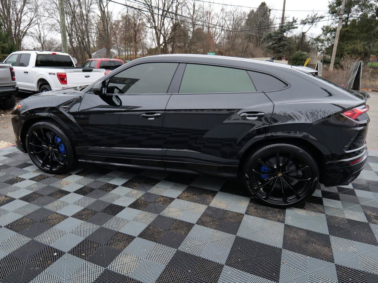 Used 2021 Lamborghini Urus AWD/4WD image 74