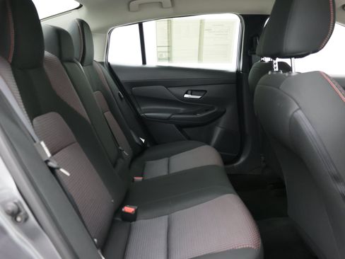 Used 2026 Nissan Sentra SR w/ Floor Mat Package FWD image 34