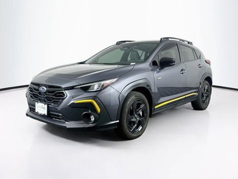 Used 2024 Subaru Crosstrek 2.5i Sport w/ Crosstrek Mirror Package AWD/4WD image 3
