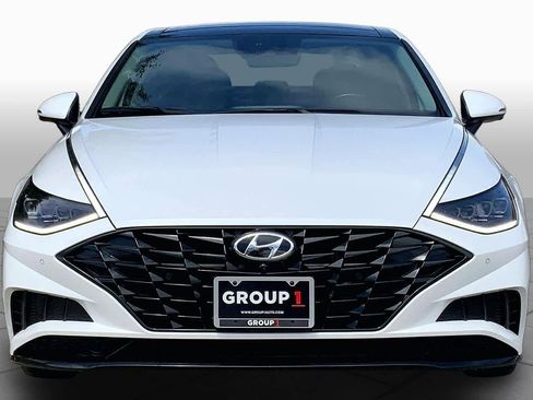 Used 2022 Hyundai Sonata Limited w/ Preferred Accessory Package FWD image 4