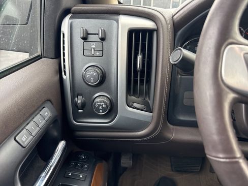 Used 2018 GMC Sierra 1500 SLT image 23