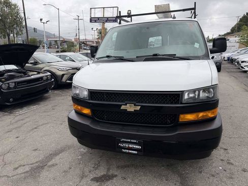 Used 2020 Chevrolet Express 2500 w/ Driver Convenience Package RWD image 2