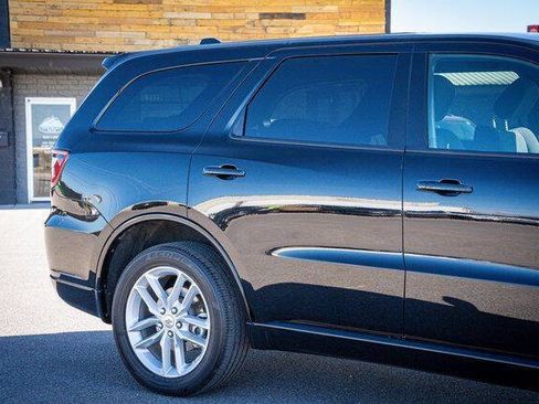 Used 2024 Dodge Durango GT AWD/4WD image 6