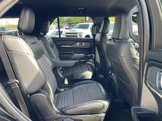 Used 2026 Ford Explorer ST-Line AWD/4WD image 17