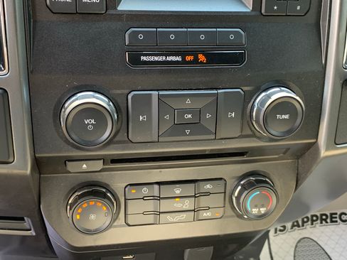 Used 2017 Ford F150 XLT AWD/4WD image 25