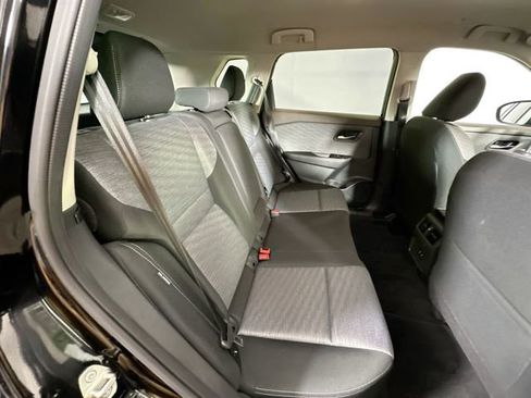 Used 2023 Nissan Rogue SV image 26