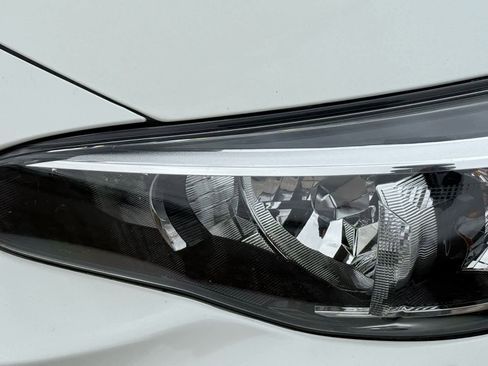 Used 2017 Subaru Impreza 2.0i Premium image 12