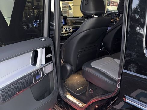 Used 2025 Mercedes-Benz G 580 w/ EQ Technology image 20