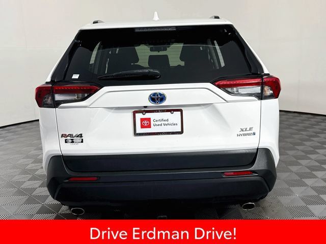 Certified 2020 Toyota RAV4 XLE w/ Convenience Package AWD/4WD image 22