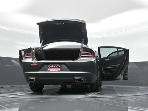 Used 2019 Dodge Charger SXT image 42