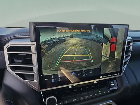 Used 2024 Toyota Tundra Platinum image 16