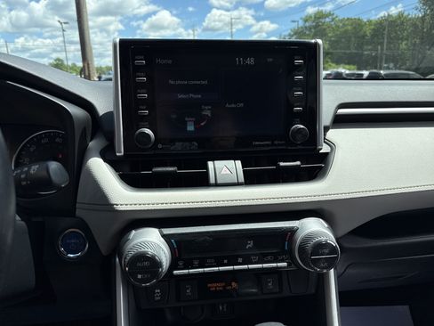 Used 2019 Toyota RAV4 XLE w/ Convenience Package AWD/4WD image 26