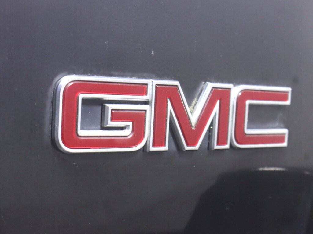 Used 2013 GMC Yukon XL Denali RWD image 38
