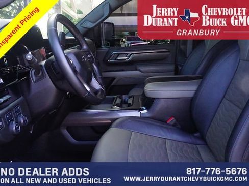 Used 2024 Chevrolet Silverado 2500 ZR2 w/ Technology Package AWD/4WD image 18