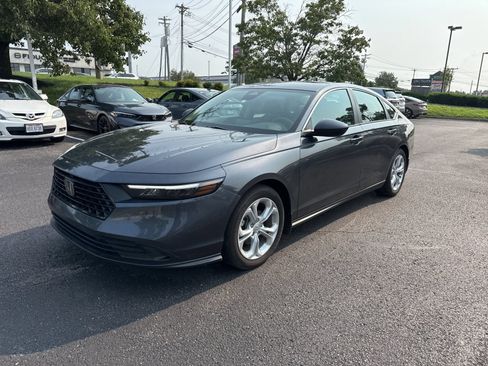 Used 2024 Honda Accord LX image 5