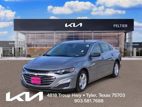 Used 2023 Chevrolet Malibu LS FWD image 3
