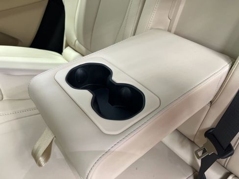 New 2026 Jeep Grand Cherokee Limited image 25