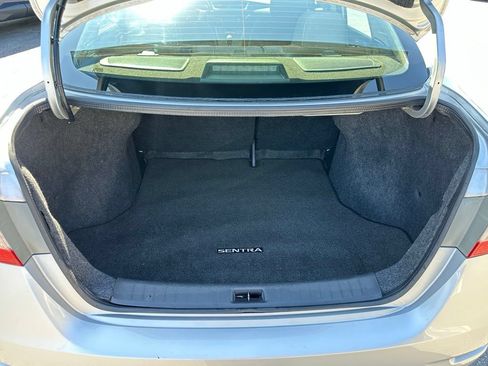 Used 2015 Nissan Sentra S FWD image 25