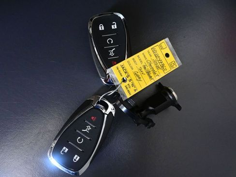 Used 2025 Chevrolet TrailBlazer RS w/ Convenience Package image 22