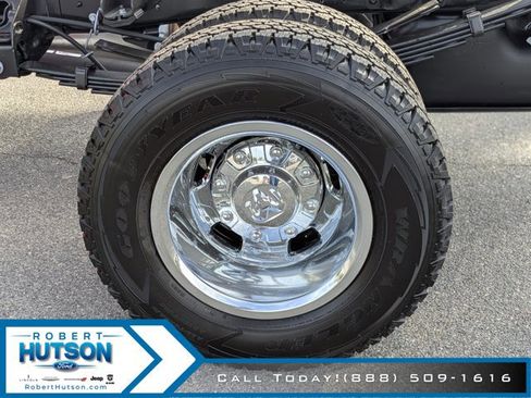 New 2026 RAM 3500 Tradesman AWD/4WD image 10