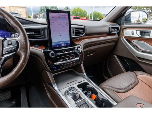 Used 2023 Ford Explorer King Ranch w/ Technology Package AWD/4WD image 25