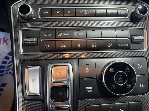 Used 2023 Hyundai Santa Fe SEL image 18