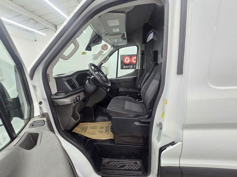 Used 2020 Ford Transit 250 Medium Roof RWD image 10