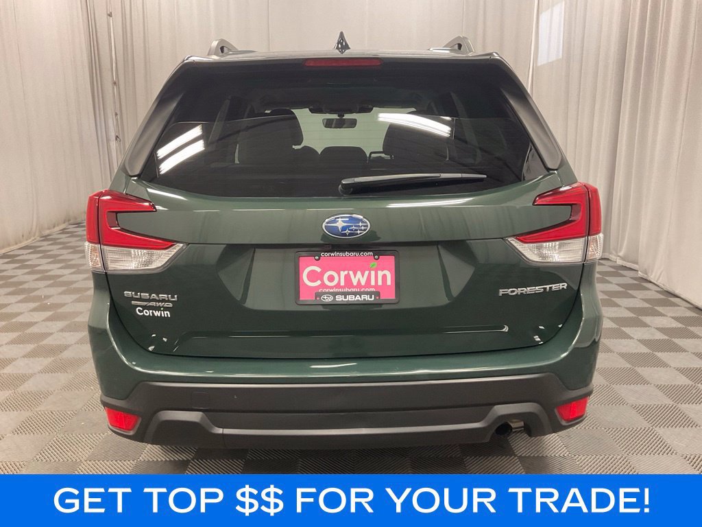 Used 2024 Subaru Forester Premium AWD/4WD image 3