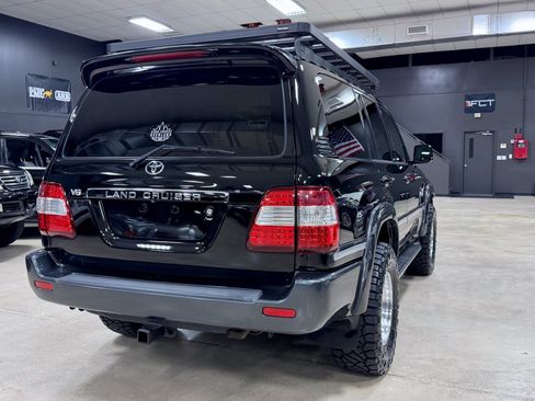 Used 2007 Toyota Land Cruiser AWD/4WD image 9