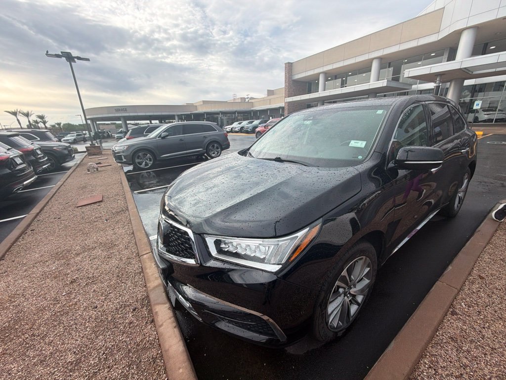 Used 2017 Acura MDX w/ Technology Package FWD image 2