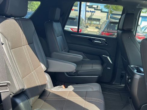 New 2026 Chevrolet Tahoe High Country AWD/4WD image 15