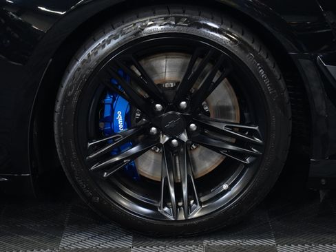 Used 2020 Chevrolet Camaro ZL1 RWD image 53