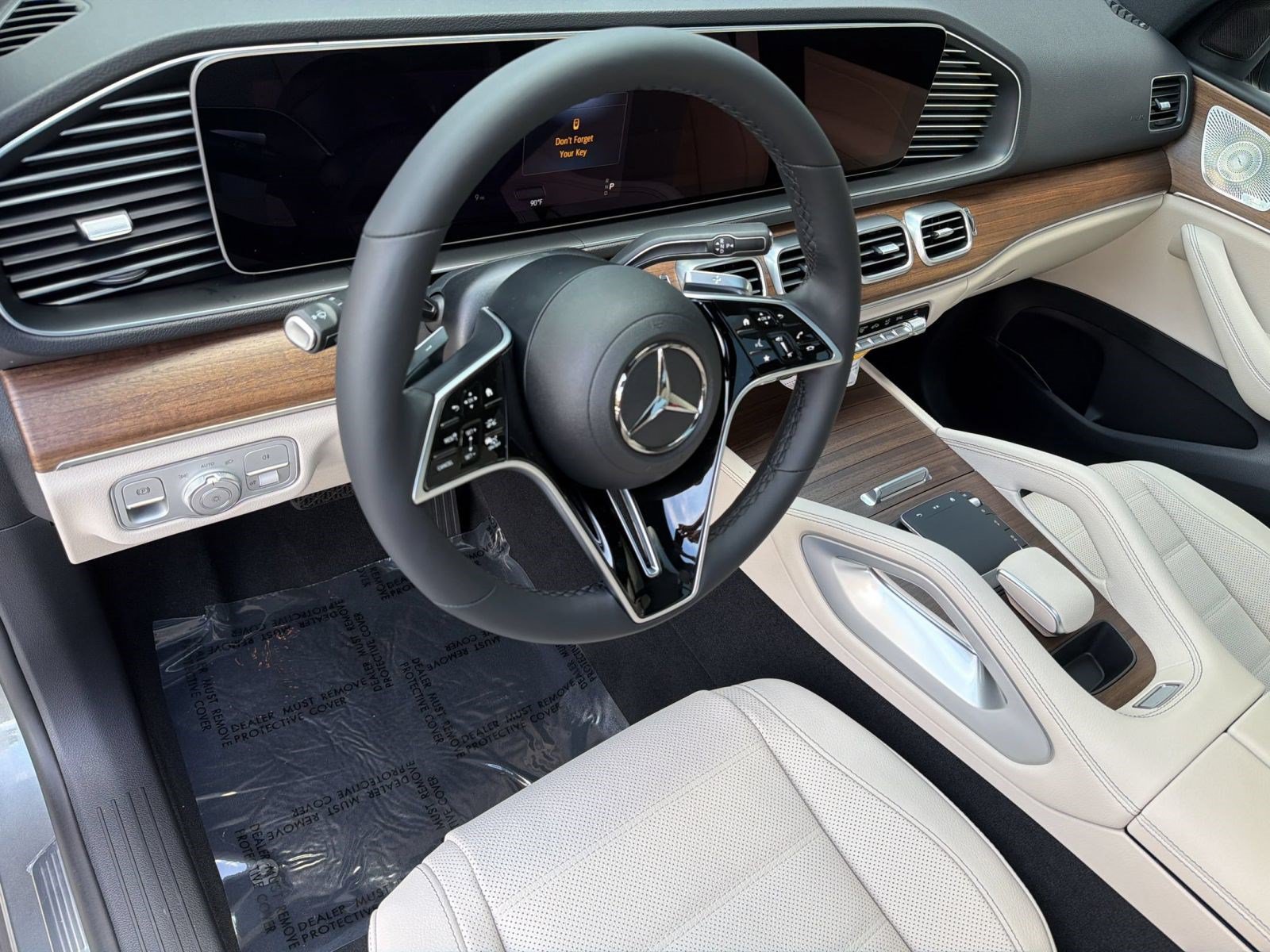 Used 2026 Mercedes-Benz GLE 450 4MATIC image 4