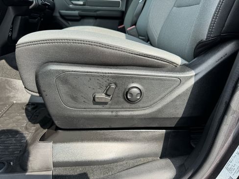 Used 2022 RAM 1500 Big Horn image 15