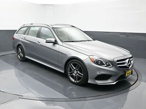 Used 2015 Mercedes-Benz E 350 4MATIC Wagon image 7