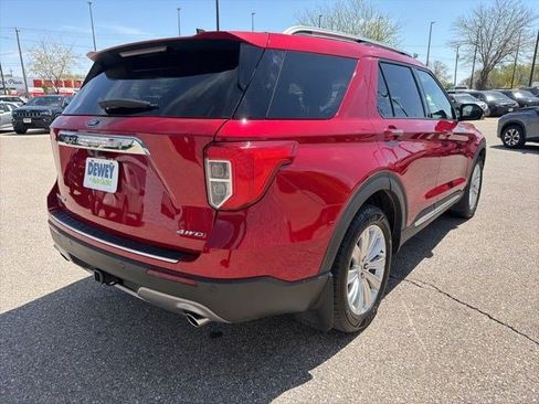 Used 2021 Ford Explorer Limited w/ Equipment Group 301A AWD/4WD image 5
