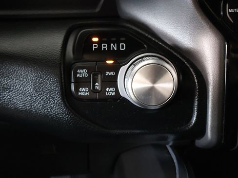 Used 2022 RAM 1500 Laramie w/ Sport Appearance Package AWD/4WD image 8