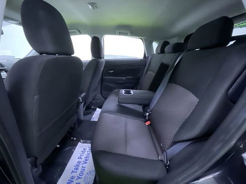 Used 2017 Mitsubishi Outlander Sport SE image 26