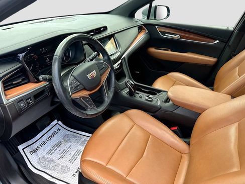 Used 2021 Cadillac XT5 Premium Luxury FWD image 25