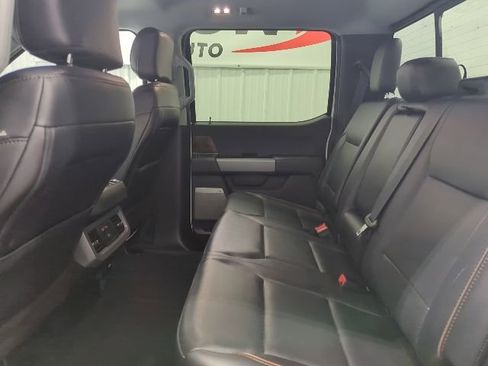 Used 2025 Ford F350 Lariat w/ Lariat Ultimate Package AWD/4WD image 19