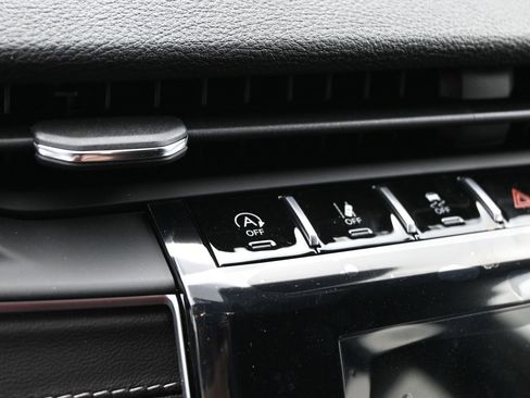 New 2026 Jeep Grand Cherokee Laredo X image 16