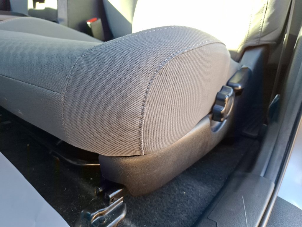 Used 2023 Toyota Tacoma SR AWD/4WD image 16