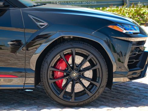 Used 2020 Lamborghini Urus image 49