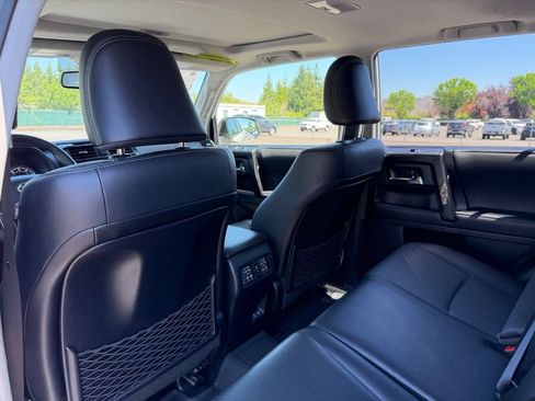 Used 2020 Toyota 4Runner Nightshade AWD/4WD image 33