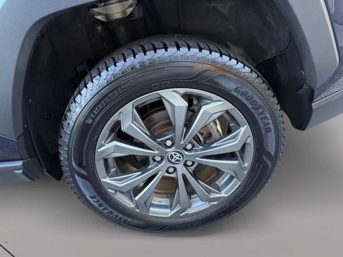 Used 2023 Toyota RAV4 Limited AWD/4WD image 19